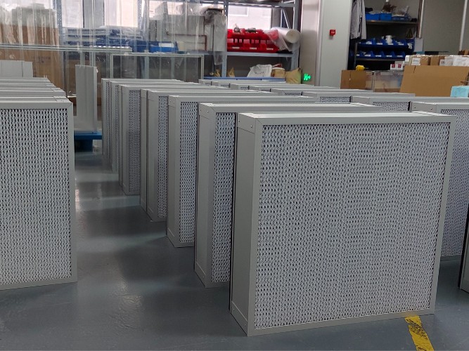 醫(yī)院新風(fēng)系統(tǒng)空氣過濾器的安裝和維護(hù)成本高嗎？