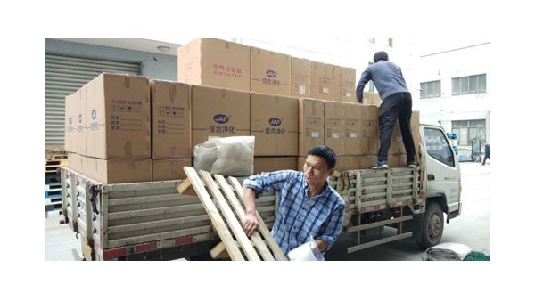 佳合風(fēng)淋室除塵效率好